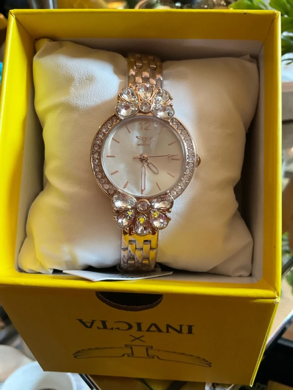 Invicta Rose Gold Crystal Accent Women's Bracelet Watch with White Dial - Picture 7 of 11